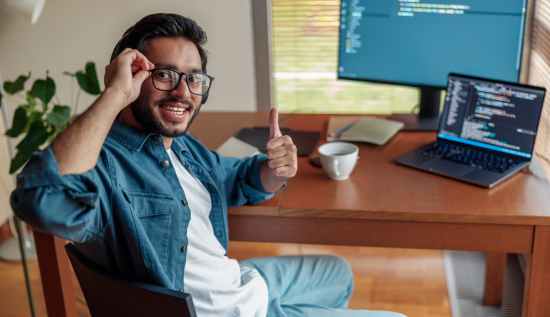 Diagram showing leadership tips for software development managers