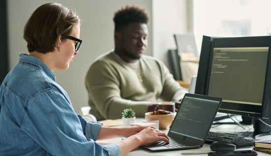 Young IT professional exploring manual testing job opportunities for career growth