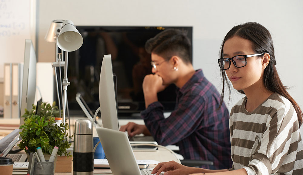 Guide to becoming a Senior Android Developer with essential skills and career insights