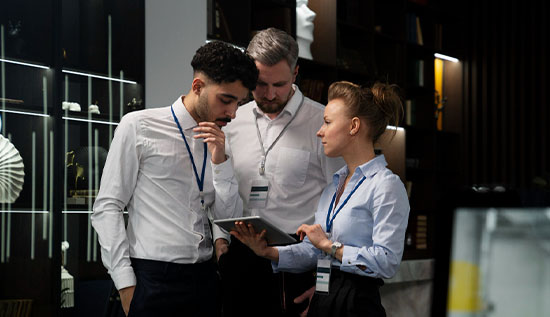 business team discussing the best server setup for company needs