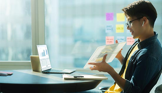 UX designer improving internal software dashboard for better employee experience.